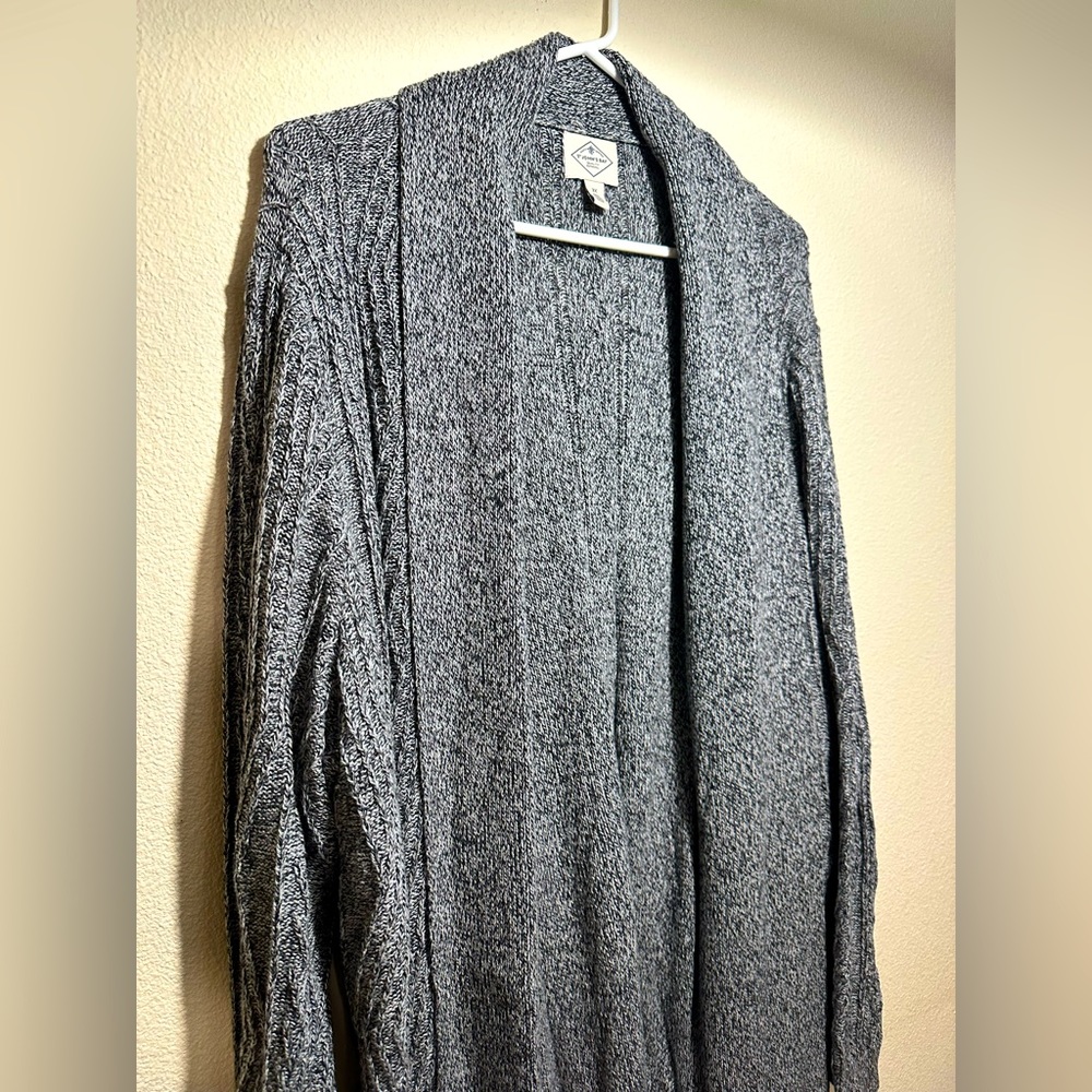 NWOT gray cardigan